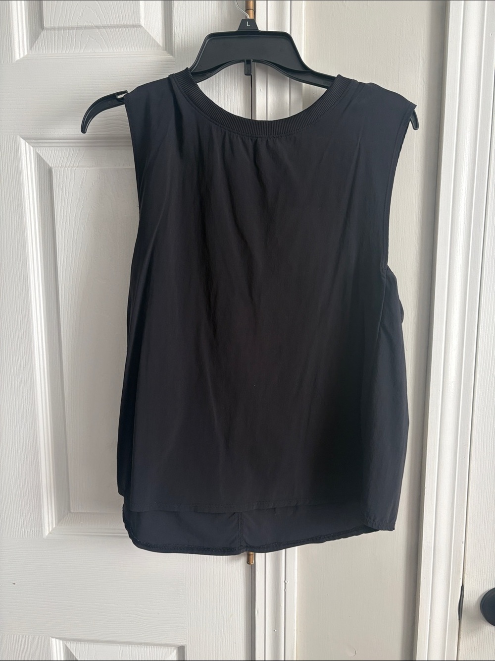 all in motion Black Sleeveless Crewneck Tank Top